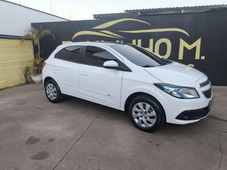 CHEVROLET Onix Hatch 1.4 4P FLEX LT, Foto 11