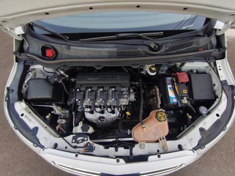 CHEVROLET Onix Hatch 1.0 4P FLEX LT, Foto 4