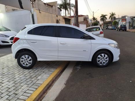 CHEVROLET Onix Hatch 1.0 4P FLEX LT, Foto 5