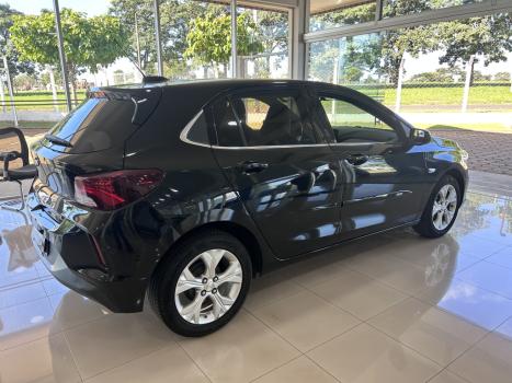 CHEVROLET Onix Hatch 1.0 12V 4P FLEX PREMIER 2 TURBO AUTOM�TICO, Foto 5