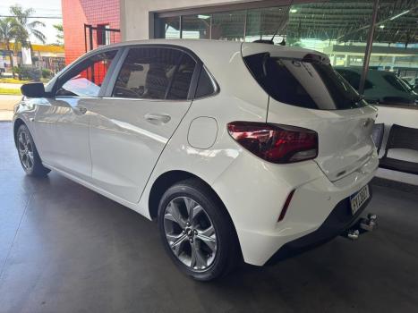 CHEVROLET Onix Hatch 1.0 12V 4P FLEX PREMIER TURBO AUTOM�TICO, Foto 3
