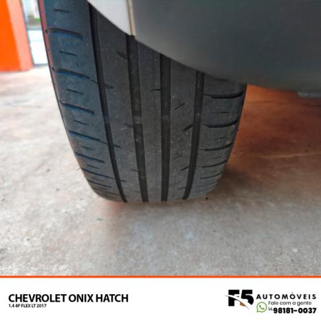 CHEVROLET Onix Hatch 1.4 4P FLEX LT, Foto 13