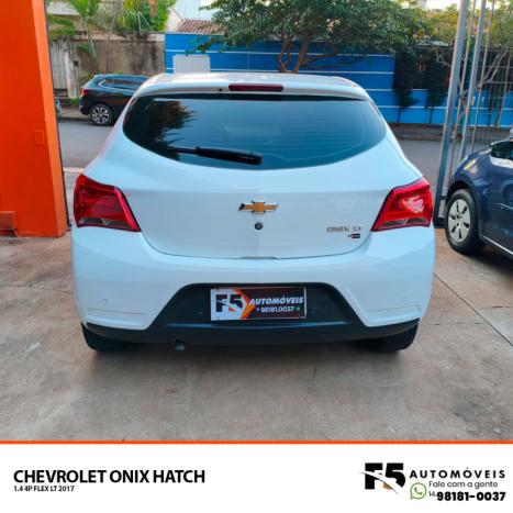 CHEVROLET Onix Hatch 1.4 4P FLEX LT, Foto 5