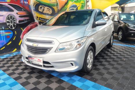 CHEVROLET Onix Hatch 1.0 4P FLEX LT, Foto 2
