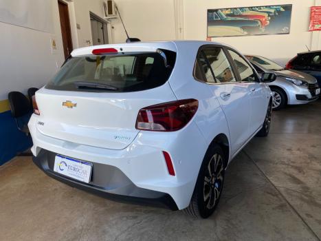 CHEVROLET Onix Hatch 1.0 12V 4P FLEX PREMIER 2 TURBO AUTOM�TICO, Foto 4