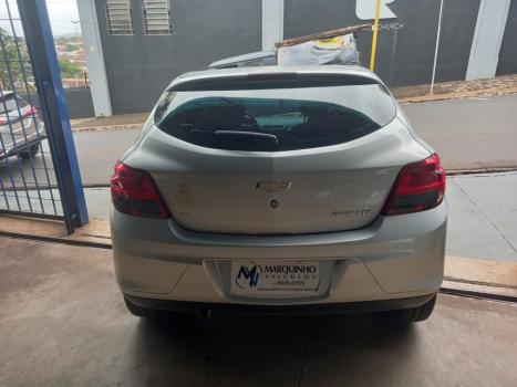 CHEVROLET Onix Hatch 1.4 4P FLEX LTZ, Foto 6