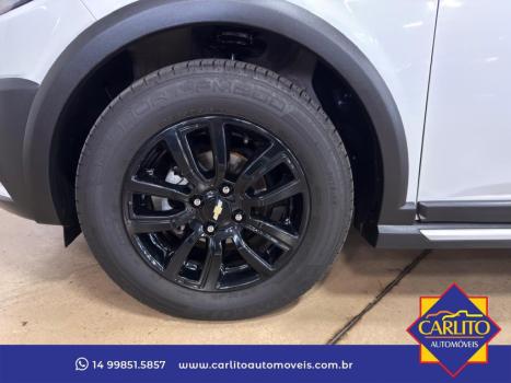 CHEVROLET Onix Hatch 1.4 4P FLEX ACTIV AUTOM�TICO, Foto 3