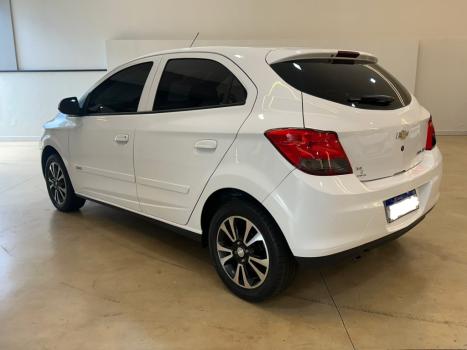 CHEVROLET Onix Hatch 1.4 4P FLEX LTZ, Foto 3