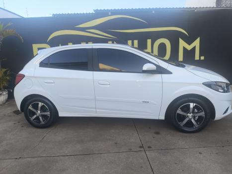 CHEVROLET Onix Hatch 1.4 4P FLEX LTZ, Foto 9