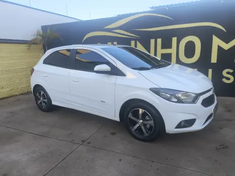 CHEVROLET Onix Hatch 1.4 4P FLEX LTZ, Foto 13