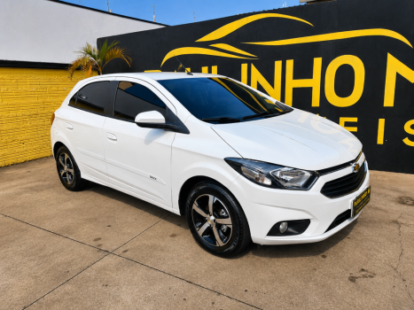 CHEVROLET Onix Hatch 1.4 4P FLEX LTZ, Foto 8
