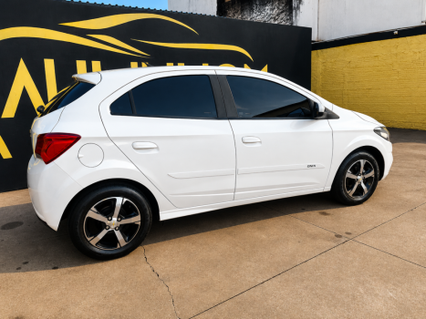 CHEVROLET Onix Hatch 1.4 4P FLEX LTZ, Foto 11