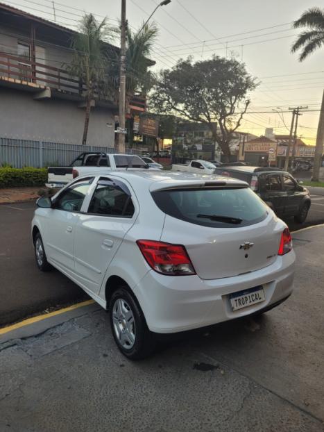 CHEVROLET Onix Hatch 1.0 4P FLEX LT, Foto 9