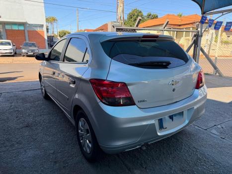 CHEVROLET Onix Hatch 1.0 4P FLEX JOY, Foto 4