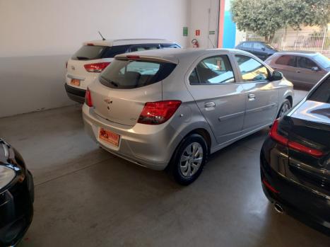 CHEVROLET Onix Hatch 1.0 4P FLEX JOY, Foto 4