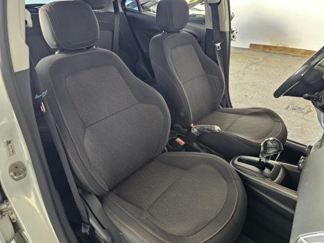 CHEVROLET Onix Hatch 1.4 4P FLEX LT AUTOM�TICO, Foto 11