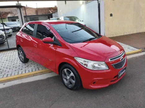 CHEVROLET Onix Hatch 1.0 4P FLEX LT, Foto 3