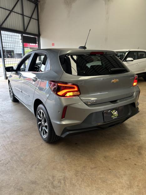 CHEVROLET Onix Hatch 1.0 12V 4P FLEX PREMIER 2 TURBO AUTOM�TICO, Foto 14
