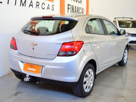 CHEVROLET Onix Hatch 1.4 4P FLEX LT, Foto 4