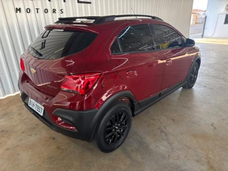 CHEVROLET Onix Hatch 1.4 4P FLEX ACTIV AUTOM�TICO, Foto 3