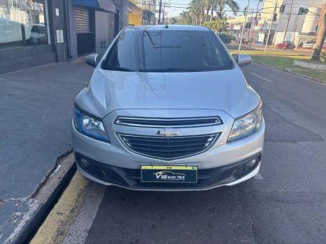 CHEVROLET Onix Hatch 1.4 4P FLEX LTZ, Foto 3