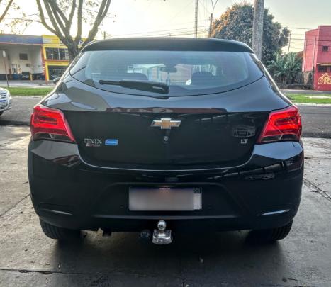 CHEVROLET Onix Hatch 1.4 4P FLEX LT AUTOM�TICO, Foto 8