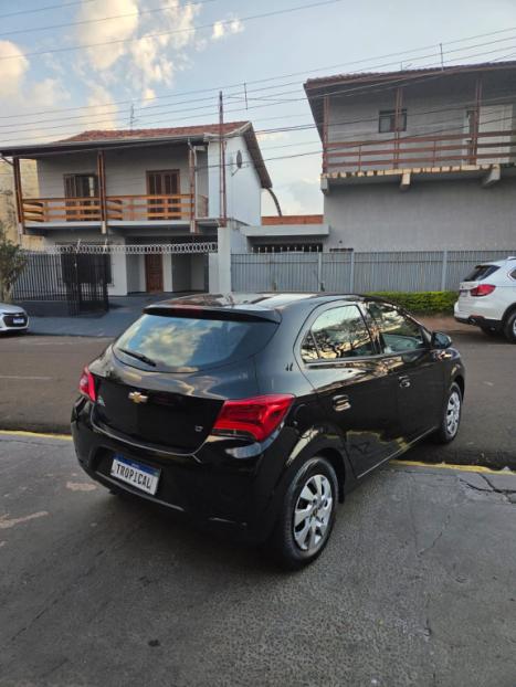 CHEVROLET Onix Hatch 1.0 4P FLEX LT, Foto 8