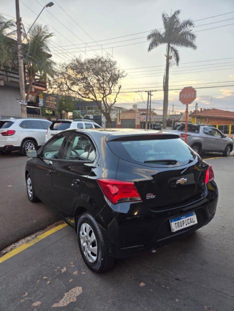 CHEVROLET Onix Hatch 1.0 4P FLEX LT, Foto 10