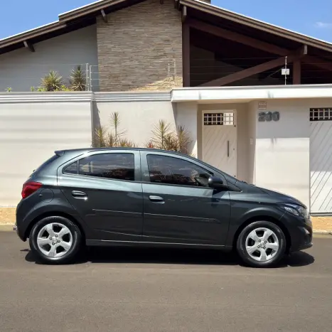CHEVROLET Onix Hatch 1.4 4P FLEX LT, Foto 7