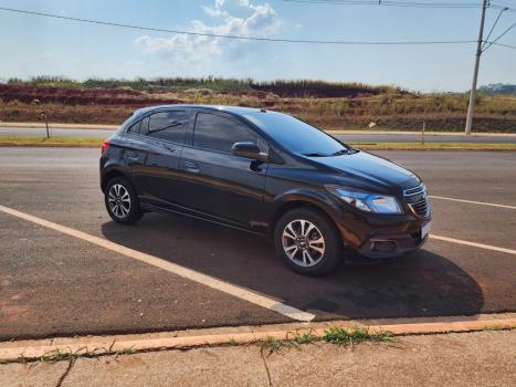 CHEVROLET Onix Hatch 1.4 4P FLEX LTZ AUTOM�TICO, Foto 3