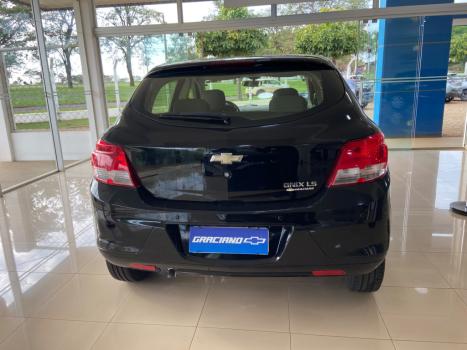 CHEVROLET Onix Hatch 1.0 4P FLEX LS, Foto 5