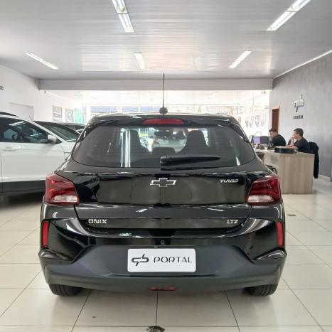 CHEVROLET Onix Hatch 1.0 12V 4P FLEX LTZ TURBO, Foto 3