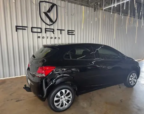 CHEVROLET Onix Hatch 1.4 4P FLEX LT, Foto 3