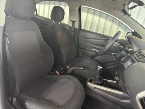 CHEVROLET Onix Hatch 1.4 4P FLEX LT, Foto 4