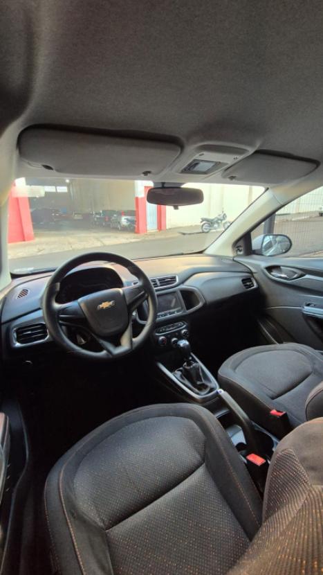 CHEVROLET Onix Hatch 1.4 4P FLEX LT, Foto 3