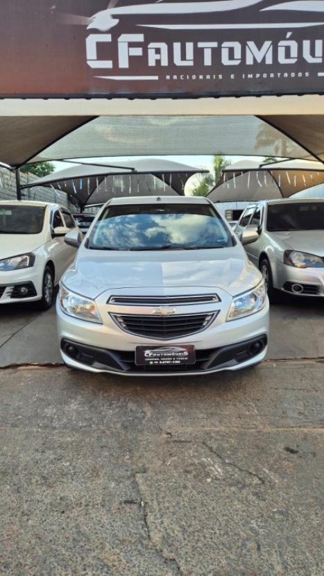 CHEVROLET Onix Hatch 1.4 4P FLEX LT, Foto 4