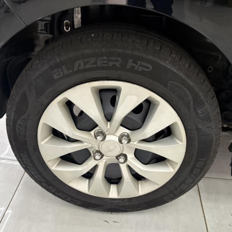 CHEVROLET Onix Hatch 1.4 4P FLEX LT, Foto 11