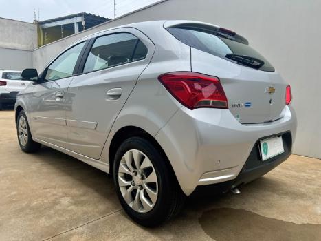 CHEVROLET Onix Hatch 1.4 4P FLEX LT AUTOMÁTICO, Foto 5