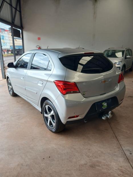 CHEVROLET Onix Hatch 1.4 4P FLEX LTZ, Foto 6