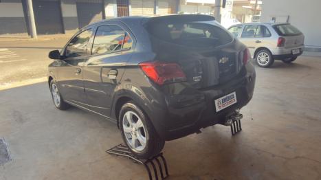 CHEVROLET Onix Hatch 1.4 4P FLEX LT AUTOMÁTICO, Foto 4