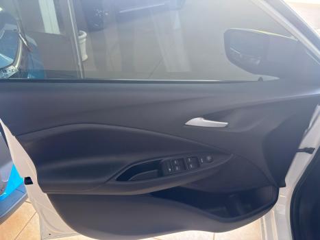 CHEVROLET Onix Sedan 1.0 12V 4P FLEX LT PLUS TURBO AUTOM�TICO, Foto 6