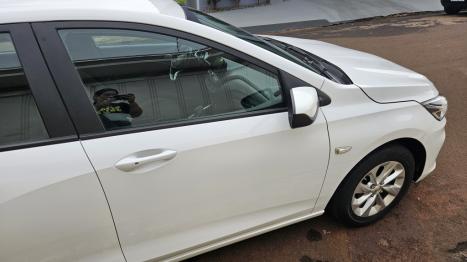 CHEVROLET Onix Sedan 1.0 12V 4P FLEX LTZ PLUS TURBO AUTOM�TICO, Foto 4