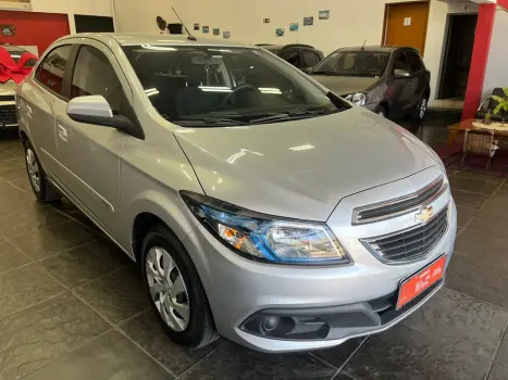CHEVROLET Prisma 1.4 4P LT FLEX, Foto 2