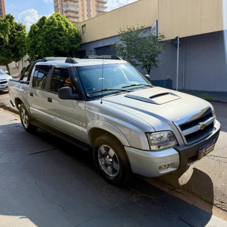 CHEVROLET S10 2.4 FLEX EXECUTIVE CABINE DUPLA, Foto 1