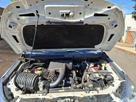 CHEVROLET S10 2.4 FLEX LT CABINE DUPLA, Foto 2