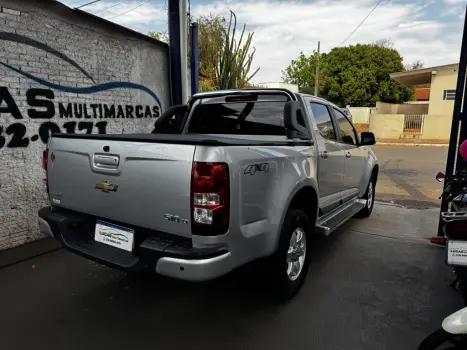 CHEVROLET S10 2.5 FLEX LT 4X4 CABINE DUPLA, Foto 4
