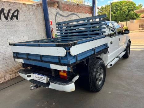 CHEVROLET S10 2.8 12V RODEIO 4X4 CABINE DUPLA TURBO DIESEL, Foto 4