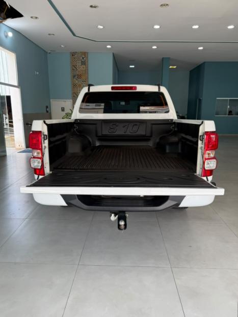 CHEVROLET S10 2.8 16V LT CABINE DUPLA 4X4 TURBO DIESEL AUTOMÁTICO, Foto 10