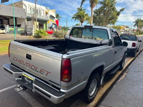 CHEVROLET Silverado , Foto 2