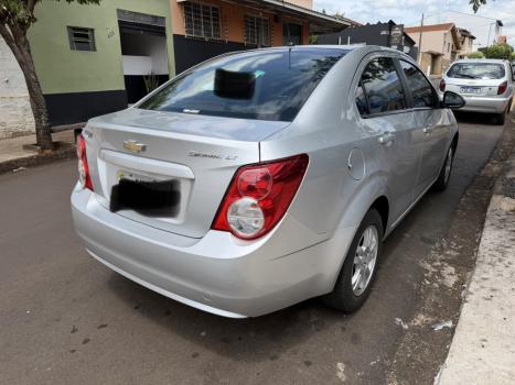 CHEVROLET Sonic Sedan 1.6 16V 4P LT FLEX AUTOM�TICO, Foto 5